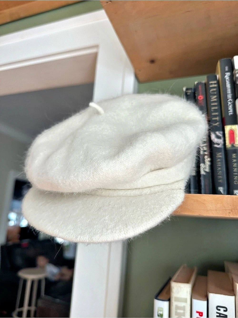 Vintage Accessorize Angora Wool Beret in Cream Like New